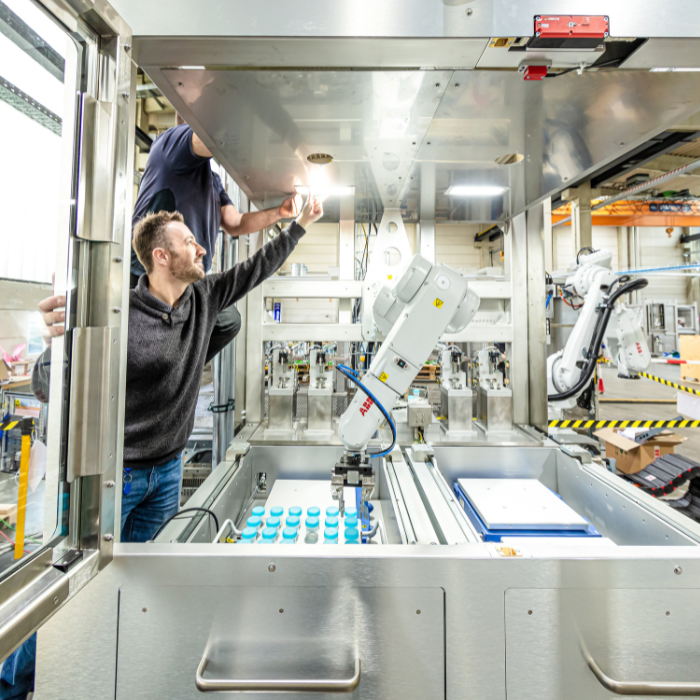 Die esmo automation ist seit 20 Jahren unterwegs im Sondermaschinenbau und bietet Automatisierung komplexer Produktions- und Fertigungslinien.
