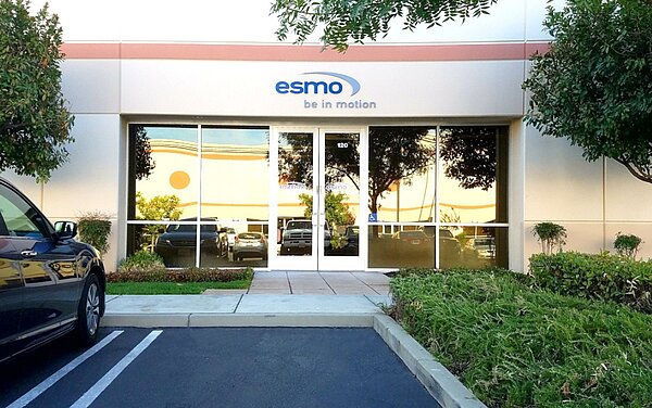 Bürogebäude der esmo USA in Roseville, Kalifornien – Maschinenbau und Automatisierung