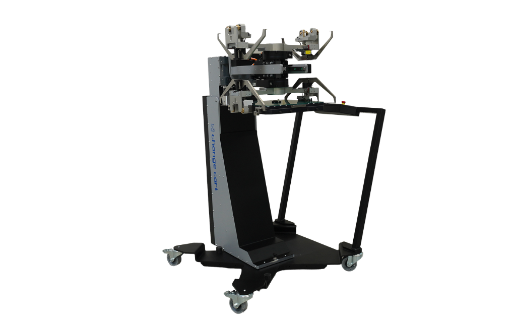 esmo x-change cart – front view with extended gripper head and open grippers without load board